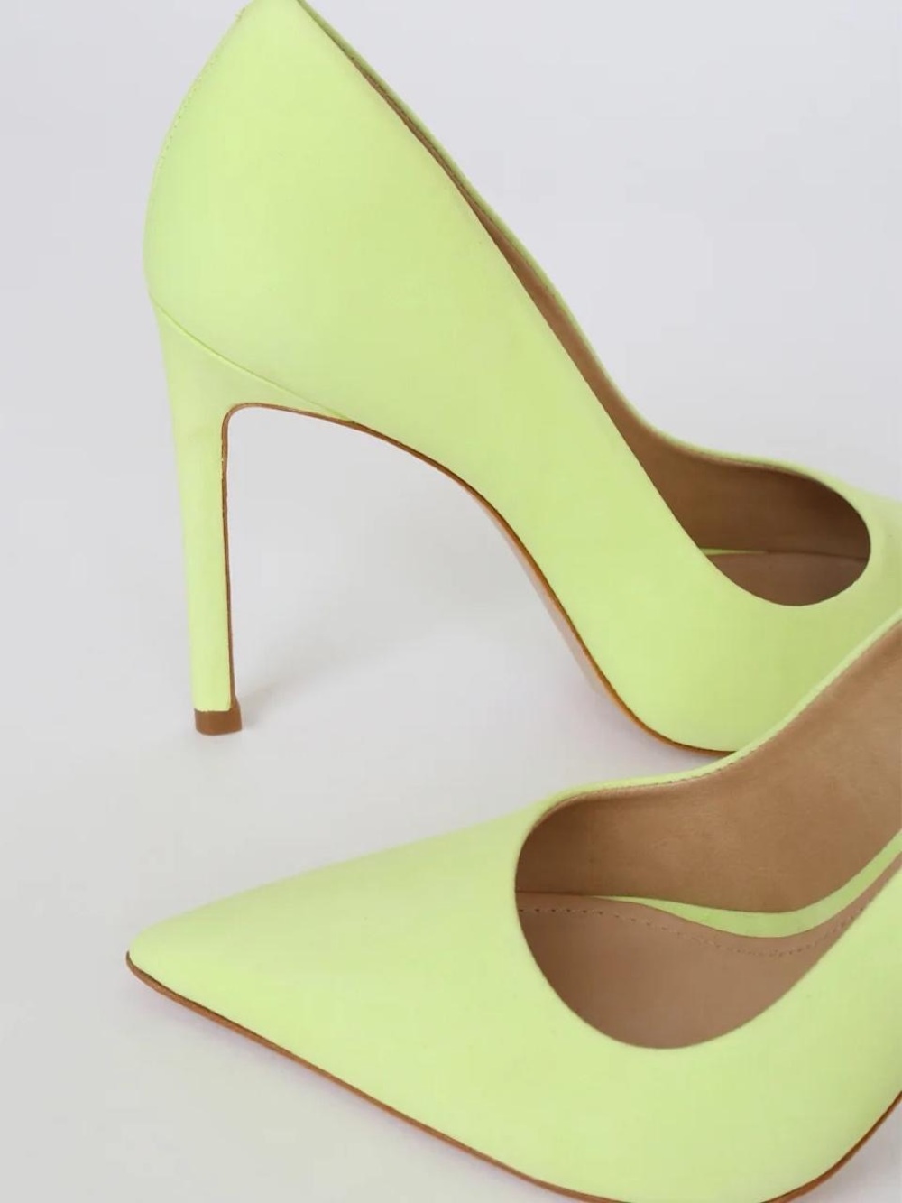 Express Neon Lime Pointed Toe High Heels US 7